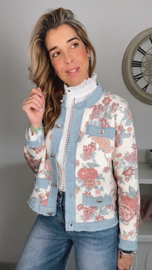 Chaqueta punto flores