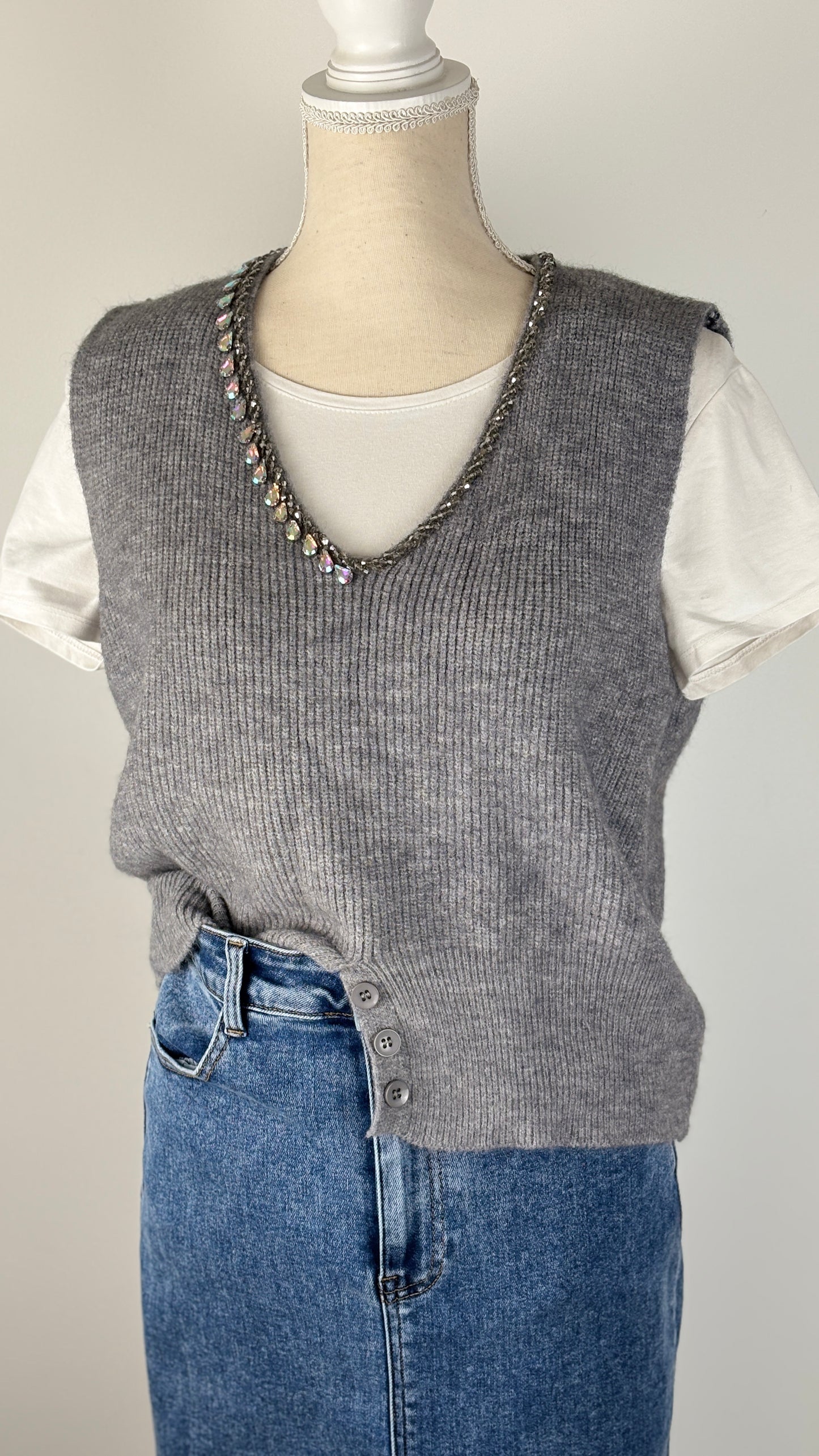 Chaleco punto joya gris