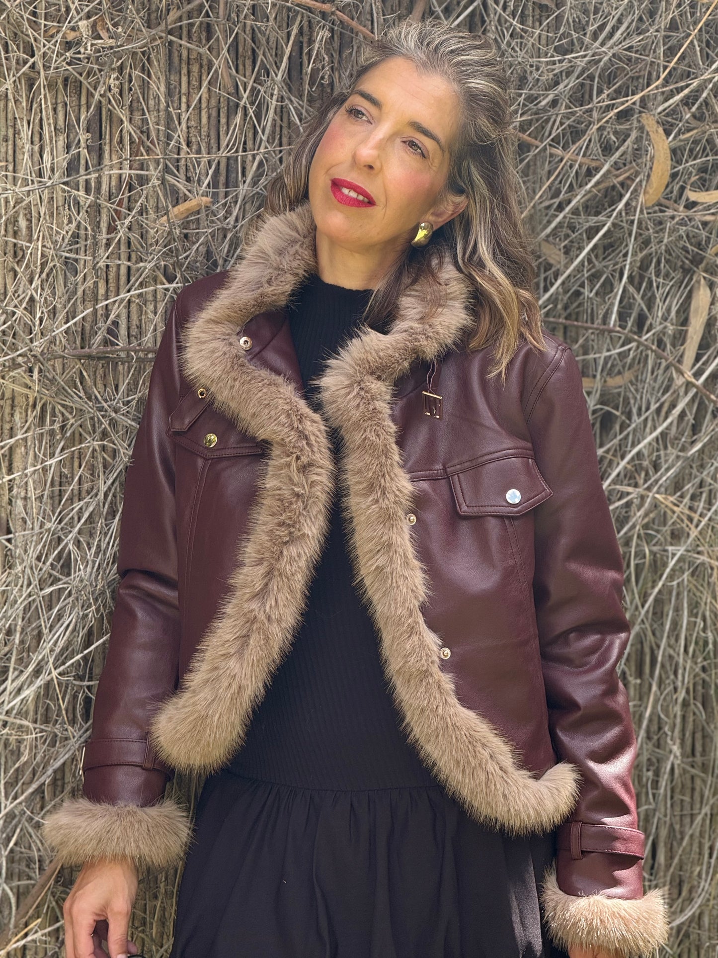 Chaqueta pelo burdeos
