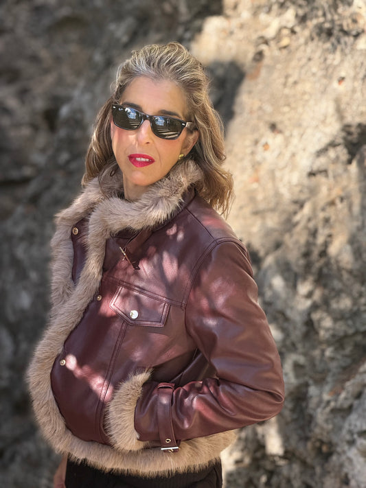 Chaqueta pelo burdeos