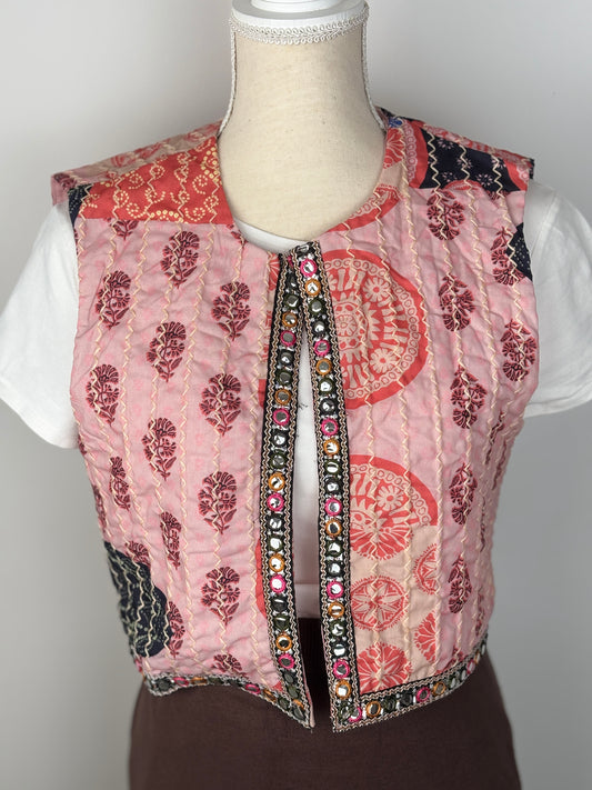 Chaleco Étnico rosa