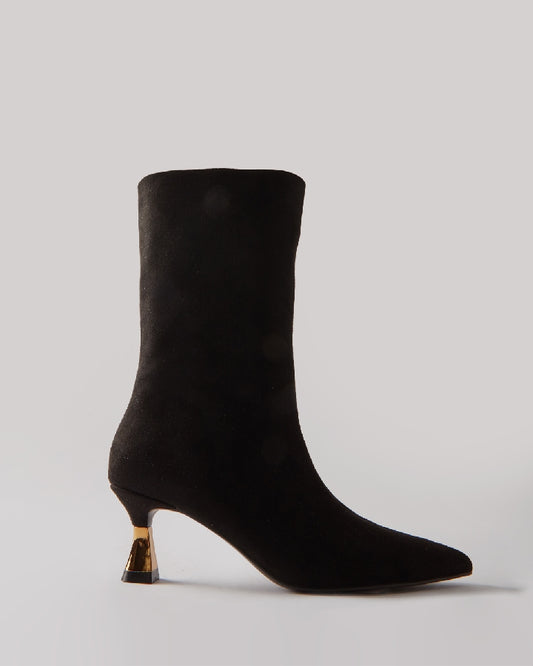 Bota negra caña media