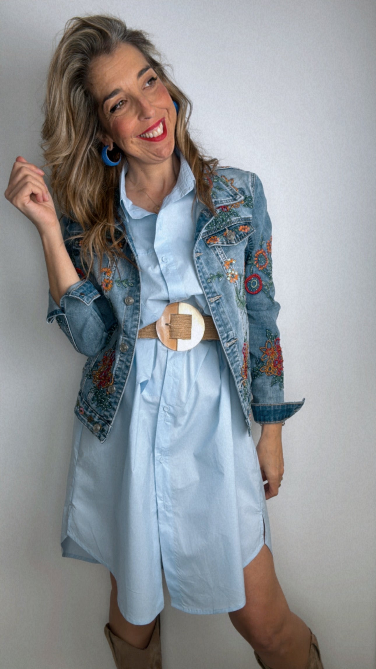 Chaqueta vaquera bordada