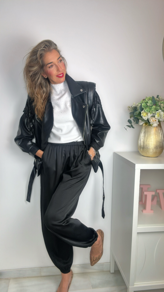 Pantalón fluido bombacho negro