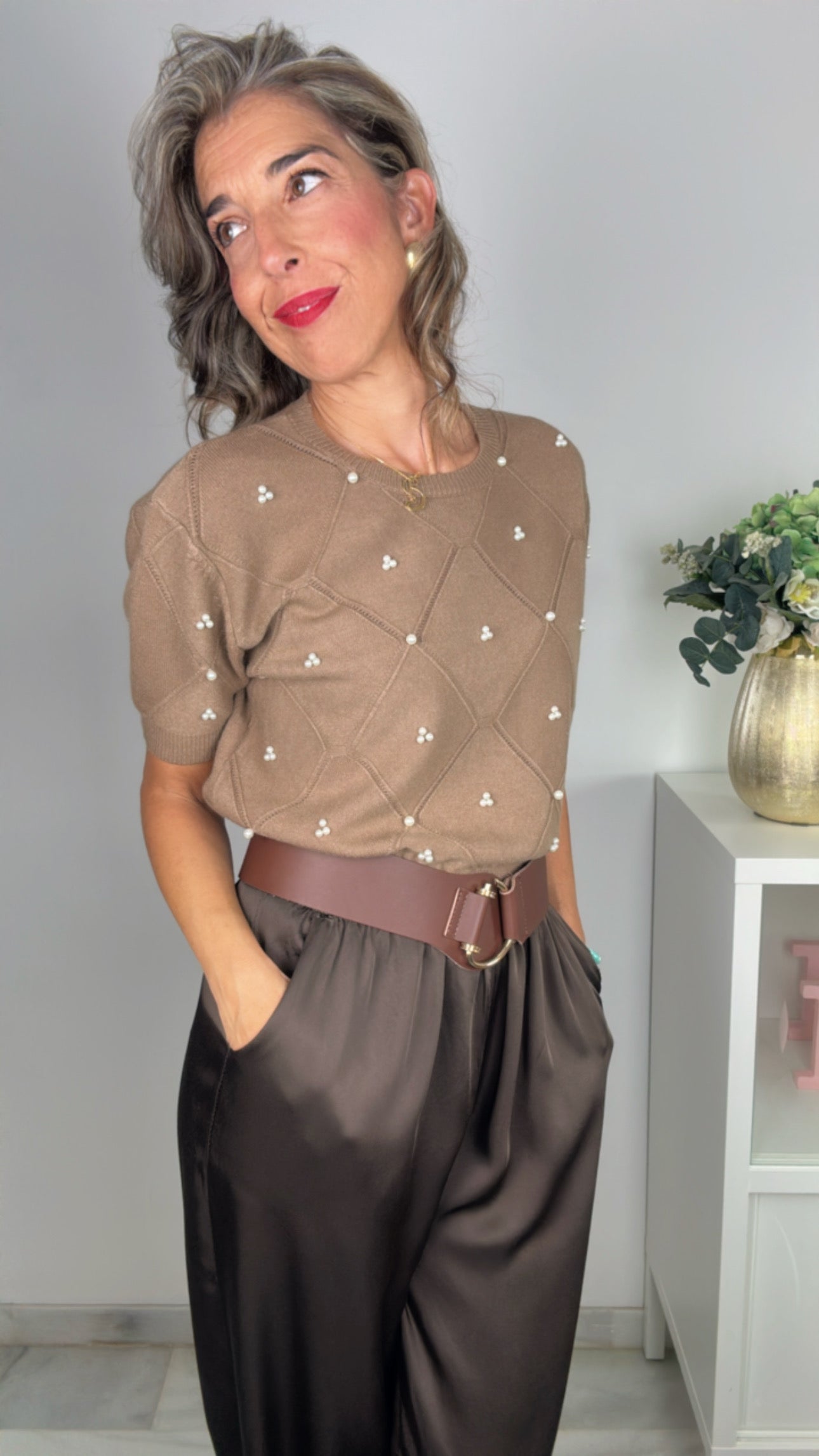 Jersey manga corta perlas marrón