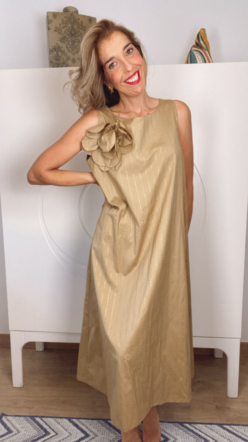 Vestido midi Flor Camel.
