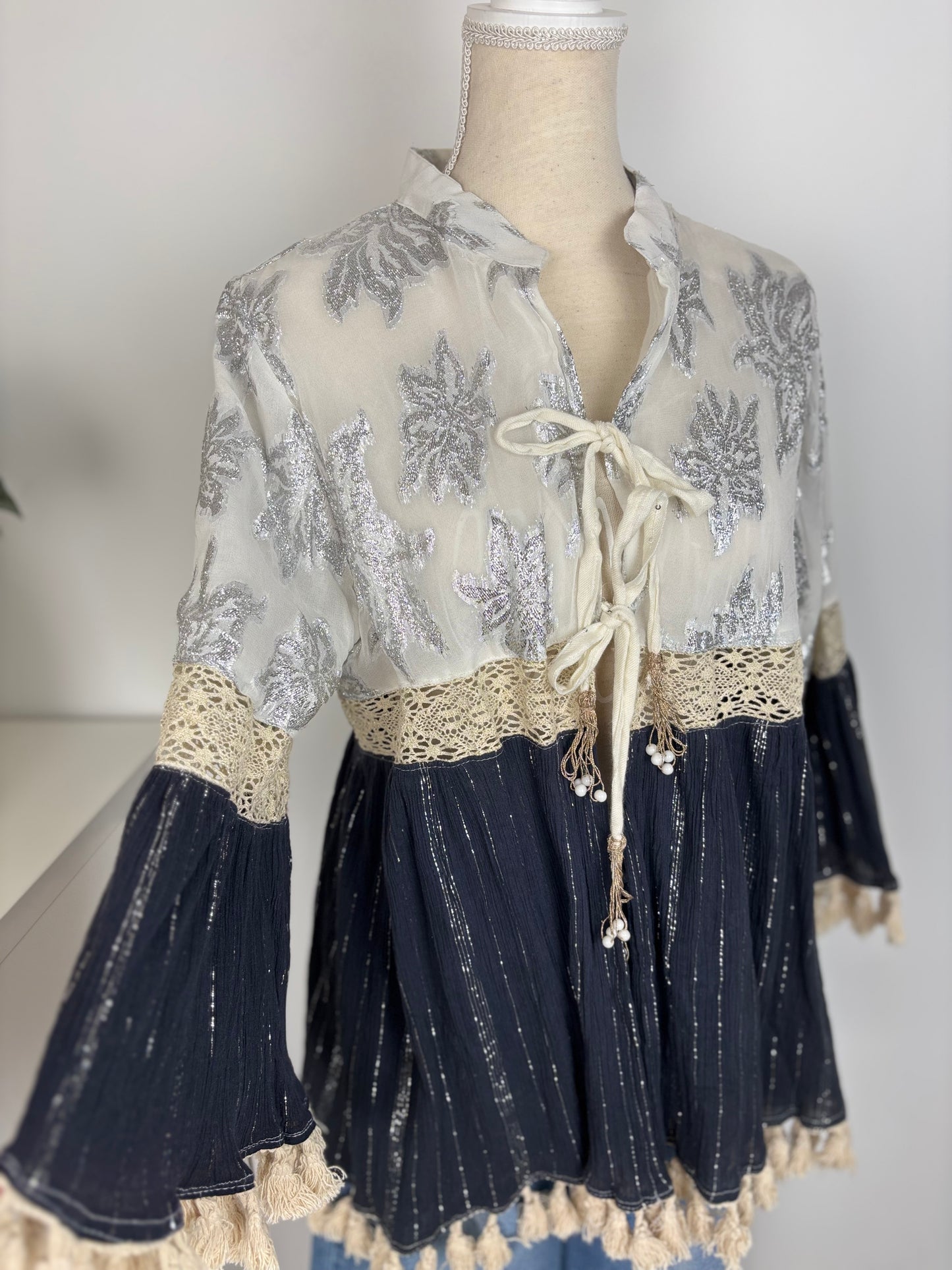 Blusa negra boho